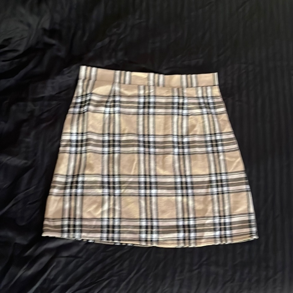 plaid mini skirt